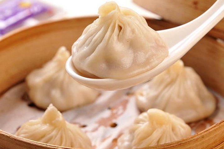 Private Shanghai Layover Tour to Qibao Water Town with Flexible City Highlights - Image 4