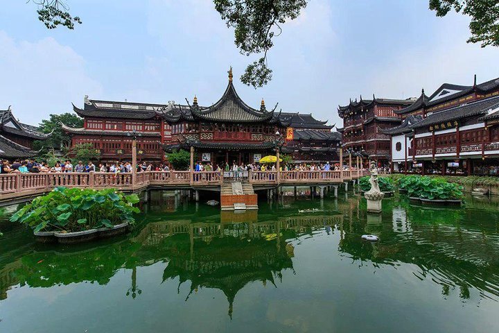 Private Shanghai Shore Excursion to Zhujiajiao Water Town with City Highlights - Image 5