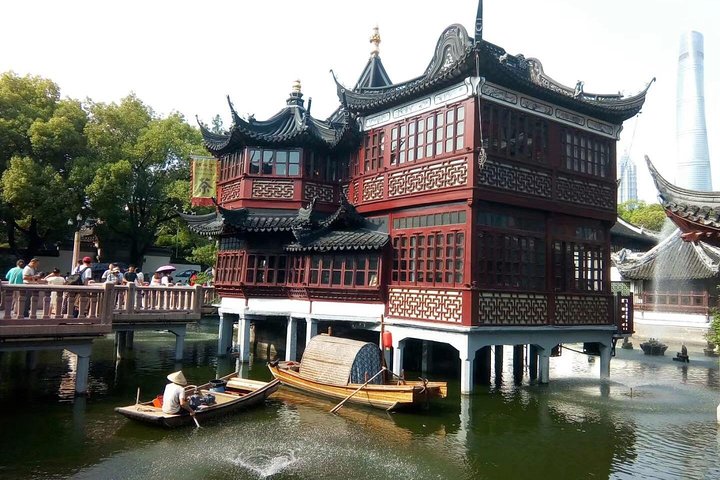 Private Yu Garden Huangpu River Jewish Refugees Museum Tour - Image 3