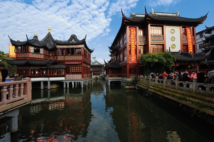 Private Yu Garden Huangpu River Jewish Refugees Museum Tour - Image 4