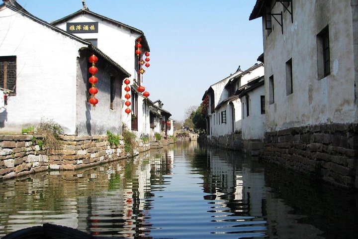 Private Zhouzhuang Water Town Tour from Shanghai With Chinese Lunch - Image 1