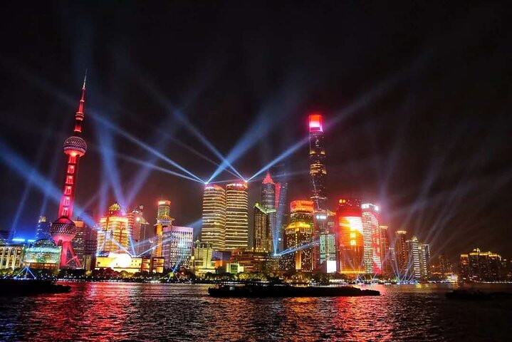 Shanghai Authentic Dinner and Night River Cruise with Rooftop Bar Hopping Option - Image 2