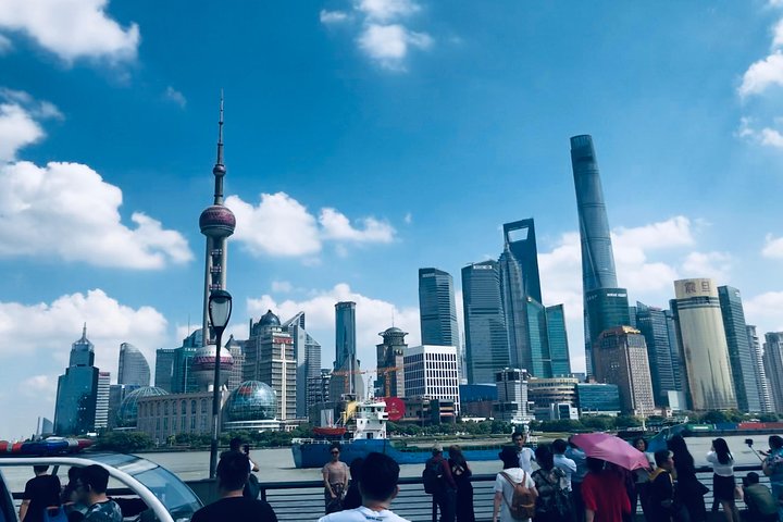 Shanghai City Tour | 8 Hours | English Speaking Driver | Tesla Luxury Sedan - Image 5
