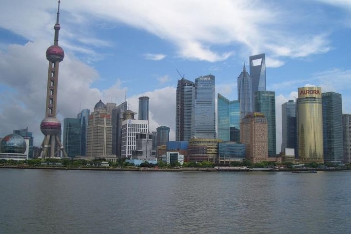 Shanghai Cruise Ports Private Departure Transfer from Hotels in English Services - Image 1