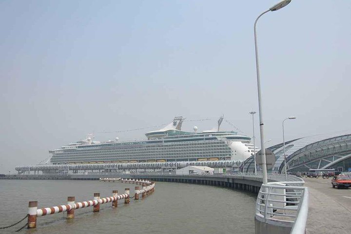 Shanghai Cruise Ports Private Departure Transfer from Hotels in English Services - Image 4