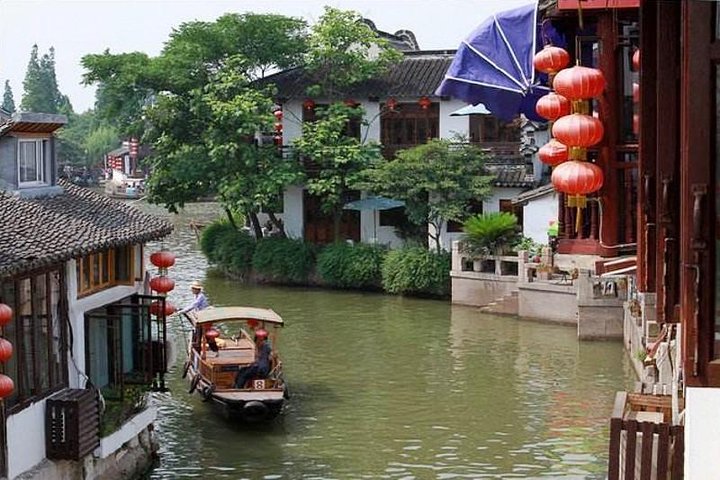 Shanghai Layover Tour to Zhujiajiao Water Town with Maglev Train Ride Option - Image 3