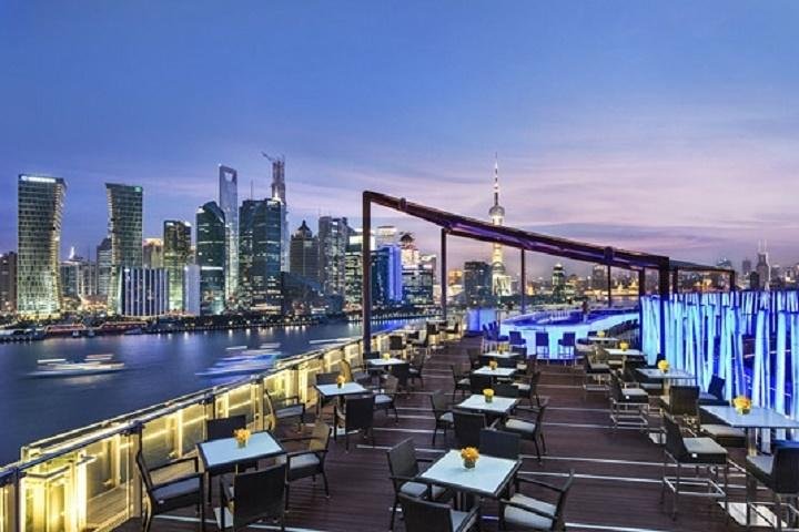 Shanghai Luxury Bar Crawl in 5-star Hotel or Boutique Hotel - Image 5