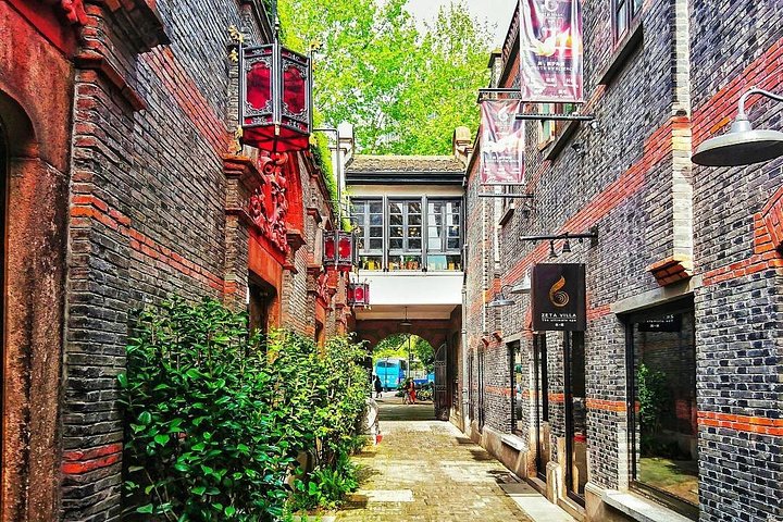 Shanghai Private City Day Trip - Enjoy History, Humanity, Culture, Modernization - Image 1