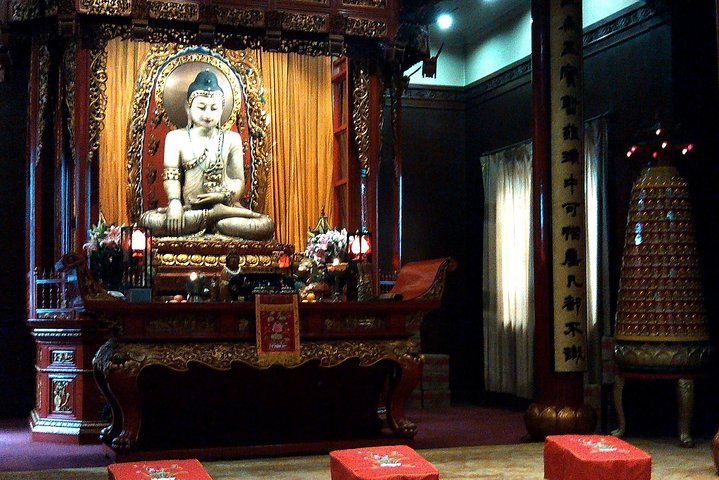 Shanghai Shore Excursion: Half-Day Private City Sightseeing Tour Including Jade Buddha Temple - Image 1