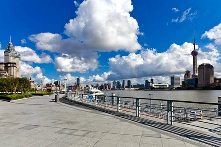 Shanghai Shore Excursion: Private Full-Day City Sightseeing Tour Including Jade Buddha Temple - Image 4