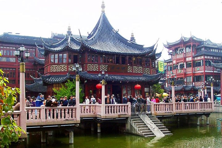 Shanghai Shore Excursion: Private Full-Day City Sightseeing Tour Including Jade Buddha Temple - Image 1
