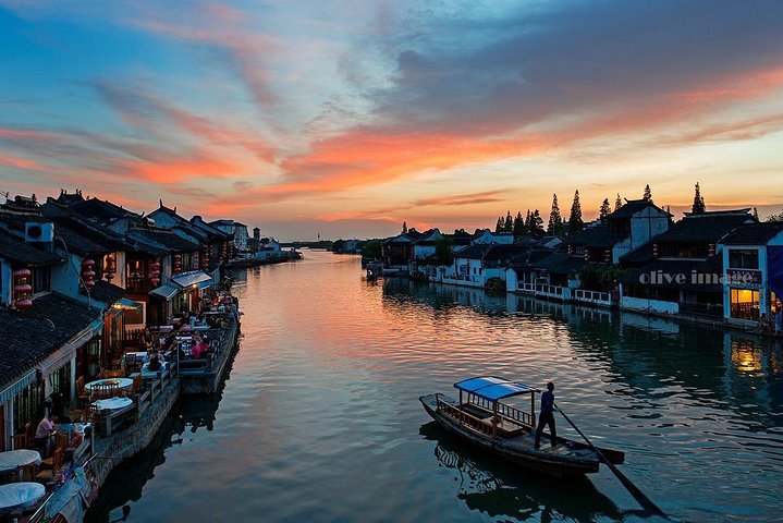 Shanghai Water Town Zhouzhuang Day Trip by Limo from Shanghai - Image 4