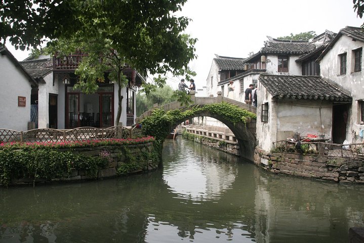 Zhouzhuang Water Town Tour - Image 2