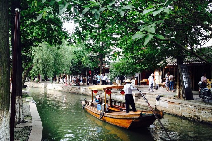 Zhujiajiao Water Town and Shanghai City Private Day Tour - Image 2