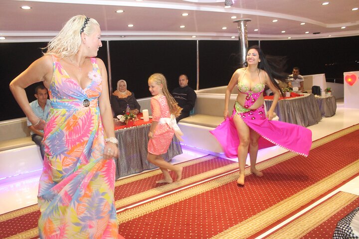 Fantazia Cruise Romantic Dinner & Party Sharm Elsheikh - Image 1