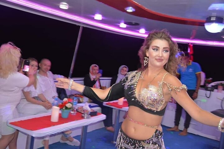 Fantazia Cruise Romantic Dinner & Party Sharm Elsheikh - Image 2