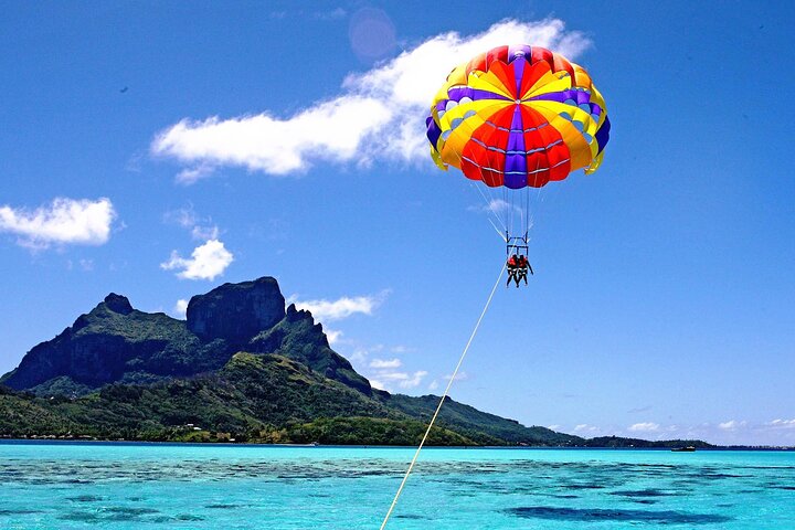 Parasailing off the coast of Sharm el Sheikh - Image 3