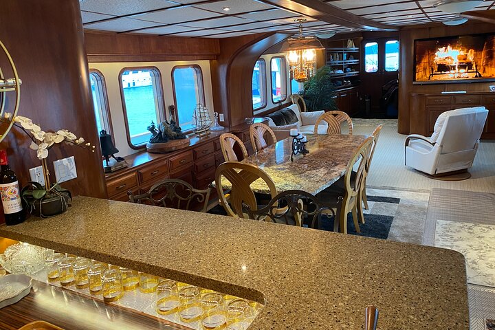 4 Course Dinner Cruise plus Eco Tour on Luxury Yacht in Sitka - Image 1