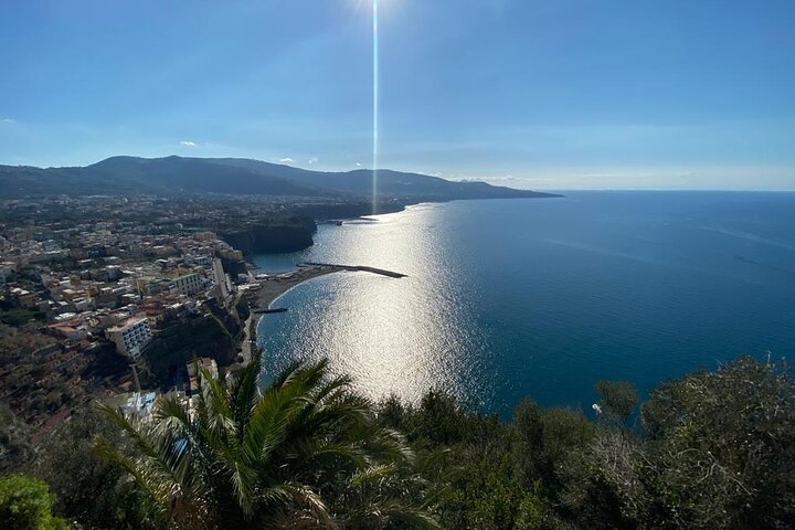 1-Day Tour to Visit the Wonderful Amalfi Coast - Image 3