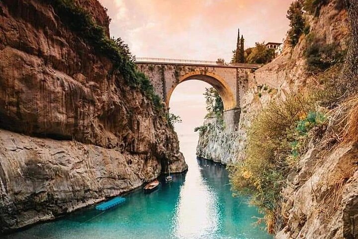 Amalfi coast half day tour from Sorrento - Image 4