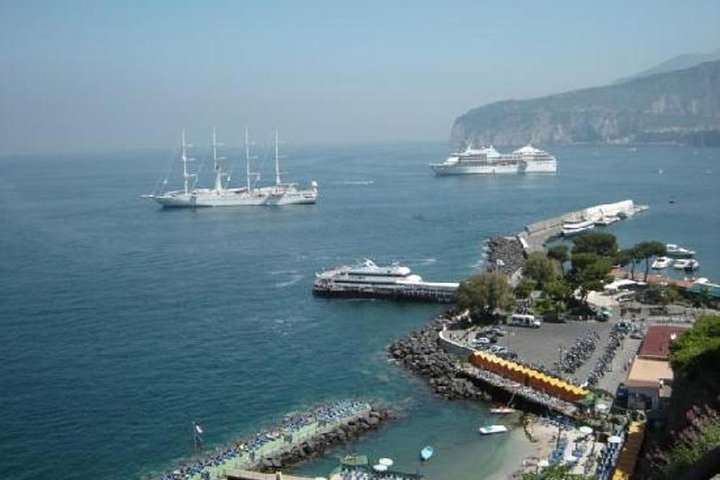 Amalfi coast half day tour from Sorrento - Image 2