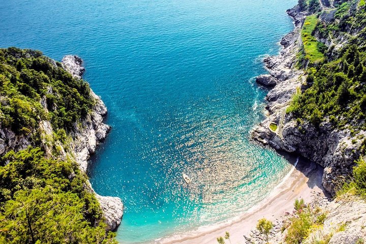 Amalfi Coast Tour from Sorrento: Private Day Trip with Local Driver - Image 3