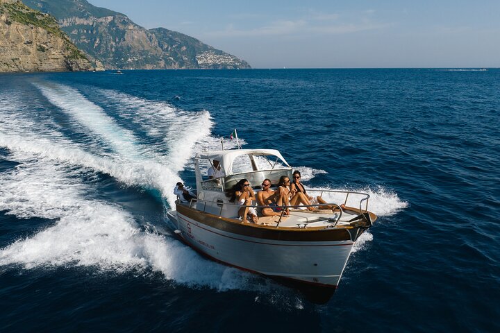 Capri Boat Tour from Sorrento Classic boat - Image 1