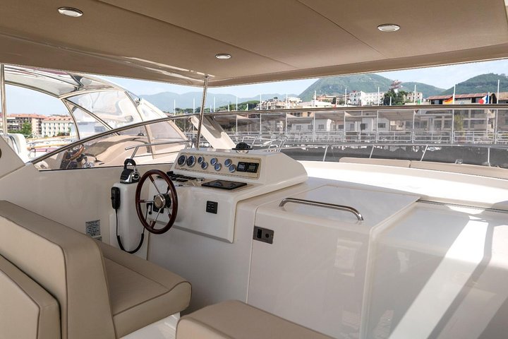 Capri Boat Tour from Sorrento - Speedboat 40' - Image 2