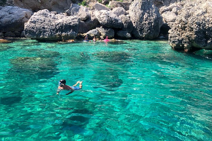 Capri day & night small group tour with aperitif - Image 5