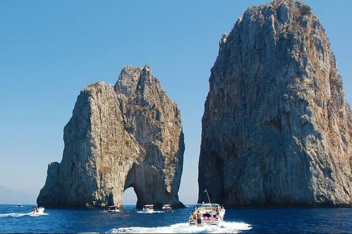 Capri Deluxe Small Group Shared Tour from Sorrento, Positano, Amalfi - Image 4