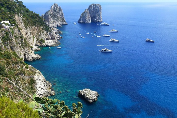 Capri Island Stress Free Tour by Private Boat from Naples or Sorrento - Image 4