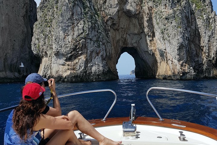Capri island tour from Massa Lubrense - Image 1