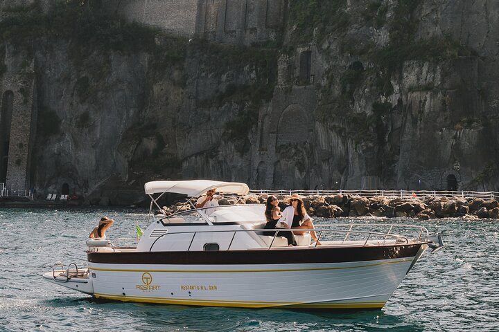 CAPRI & POSITANO from Sorrento - 28ft Boat  - Image 2