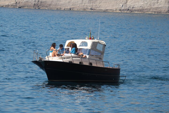 Capri Tour Unforgettable day on a boat in Capri - Image 1