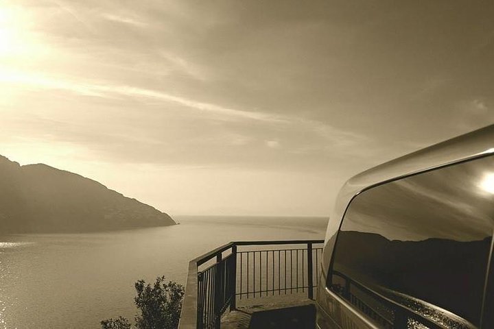 Classic Amalfi Coast Tour - Image 1