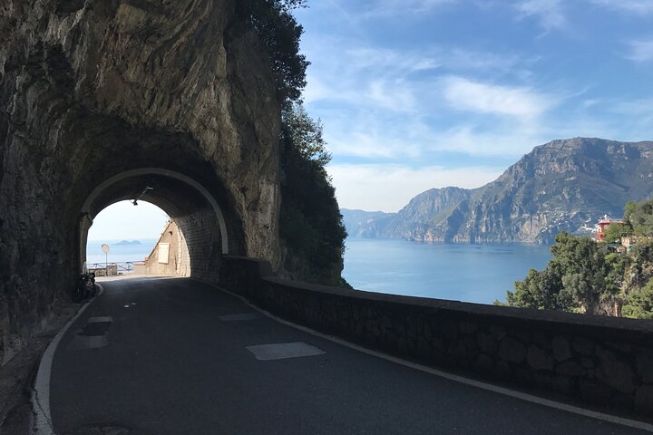 Day and night on the amalfi coast  - Image 5