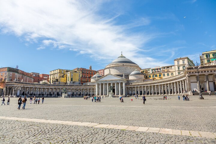 From Sorrento: The Gold Of Naples - Image 4