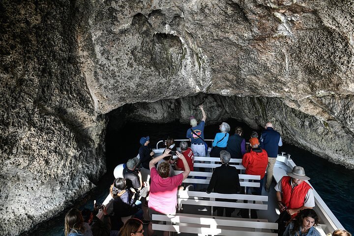 Full-Day Guided Boat Tour to Capri Island from Sorrento - Image 3