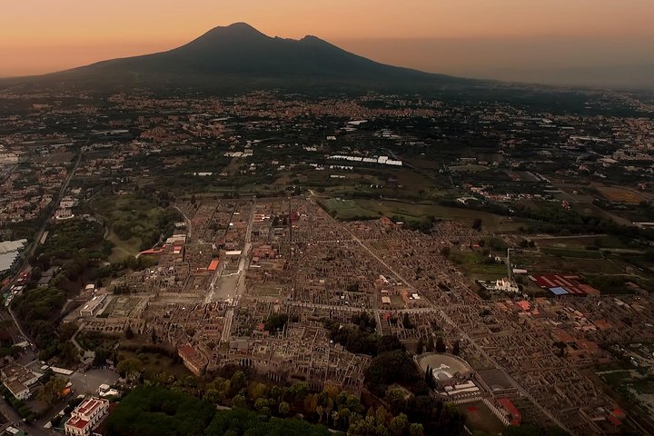Full-Day Pompeii - Vesuvius - Winery Lunch Experience Private Tour - Image 5