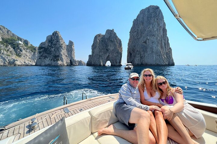Full Day Private Boat Tour to Capri from Sorrento Coast - Image 3