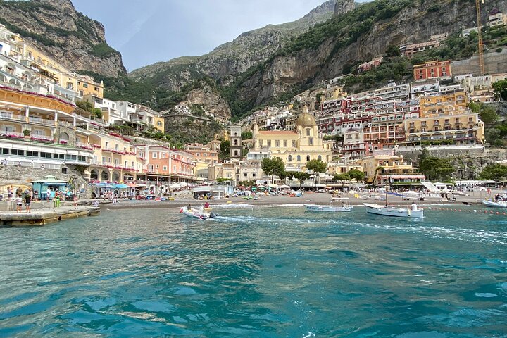 Full-Day Private Guided Boat Tour in Amalfi - Image 4