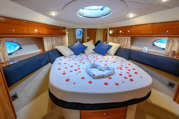 Mini Cruise Capri and Amalfi Coast - Image 5