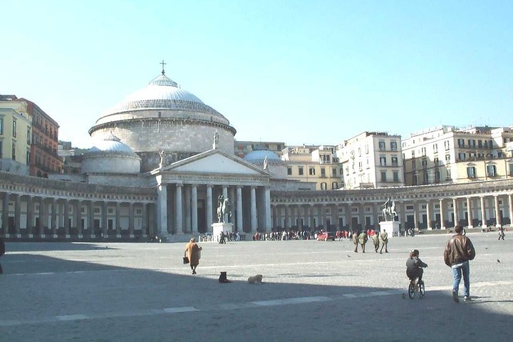 Naples City and Pompeii Half-Day Sightseeing Tour from Sorrento - Image 4