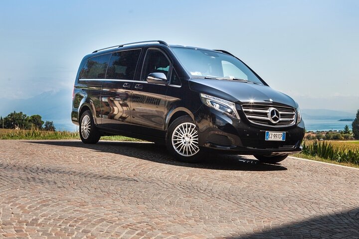 One Way Private Transfer from Sorrento to Naples (Airport-Train station-Hotel) - Image 3