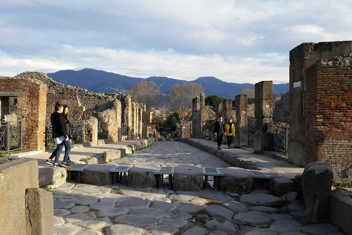 Pompeii Herculaneum  - Image 1