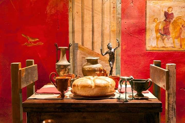 Pompeii Tour from Sorrento:learn about Roman Life tasting food of Ancient City - Image 1