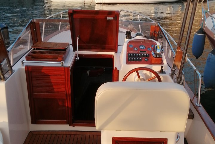 Positano-Amalfi Private tour - Image 3