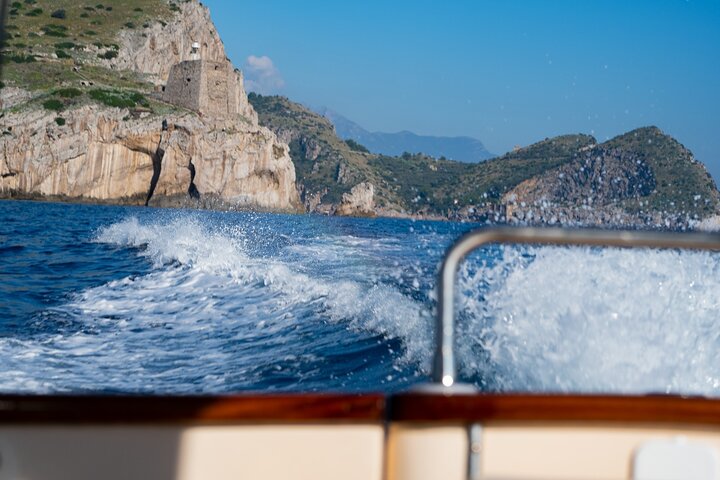 Private Amalfi Coast Tour From Sorrento on Sorrentine "GOZZO" - Image 4