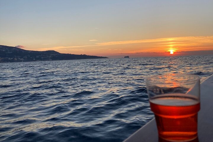Private Sunset Boat Tour Sorrento on Classic "GOZZO" - Image 2