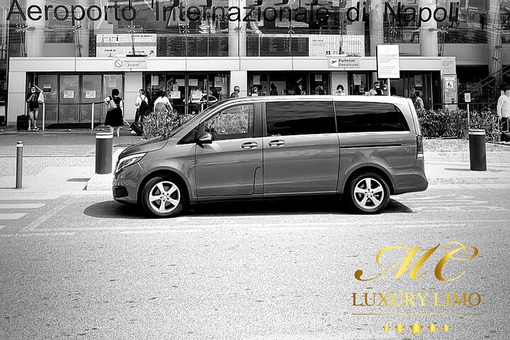 Private Transfer from Sorrento to Naples - Image 4
